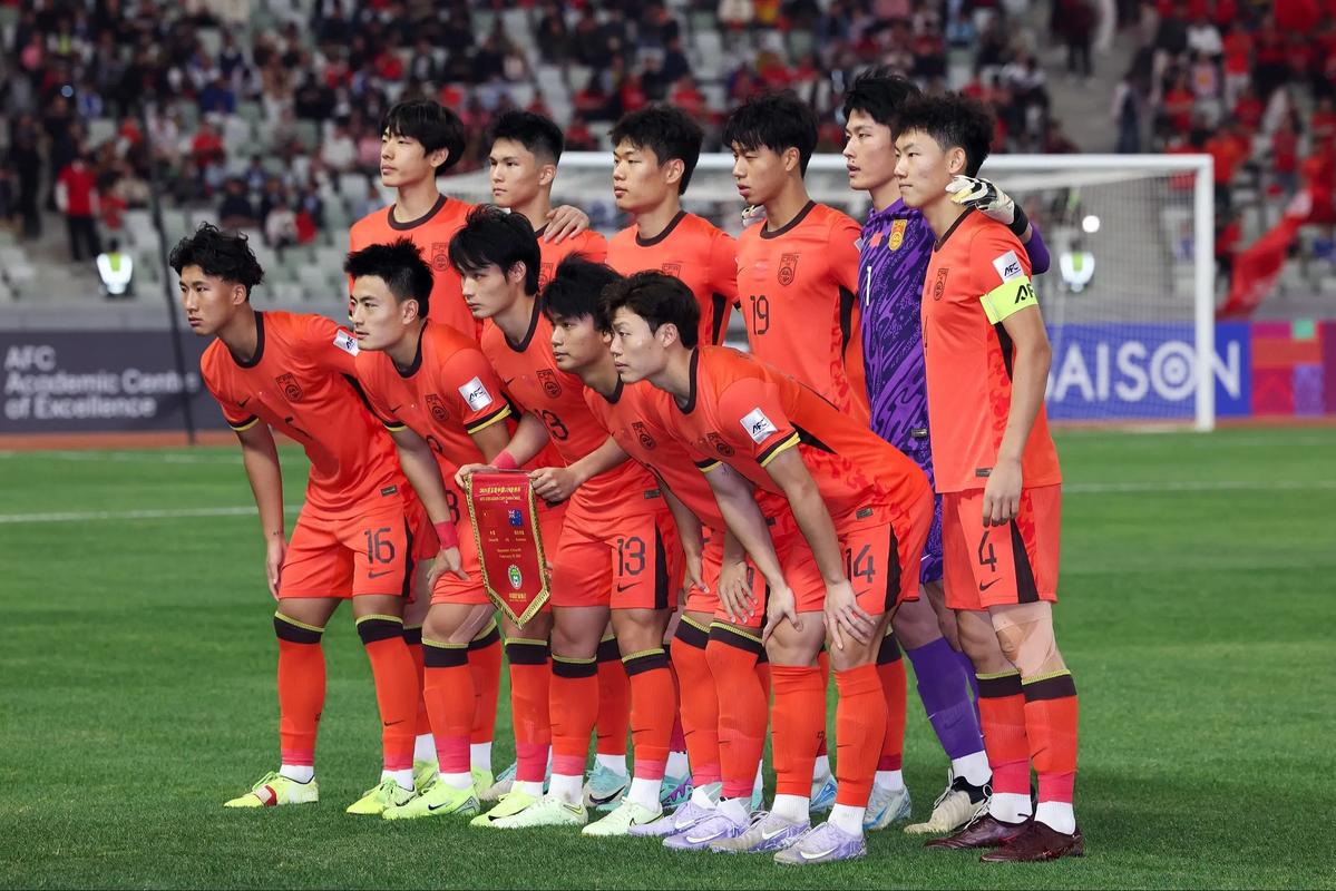 màu tóc nhuộm sáng da